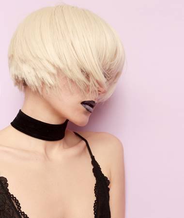 Corte y pintura de cabello